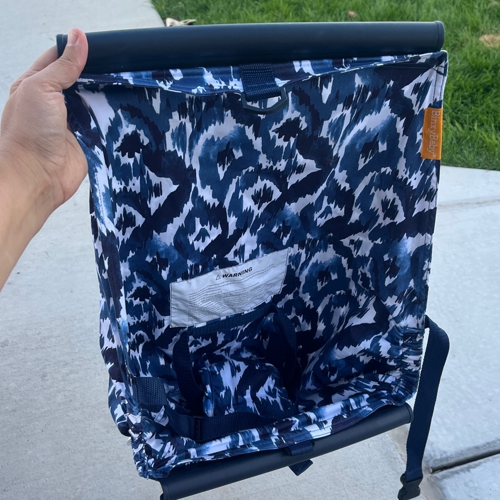 Binxy Baby blue grocery cart hammock